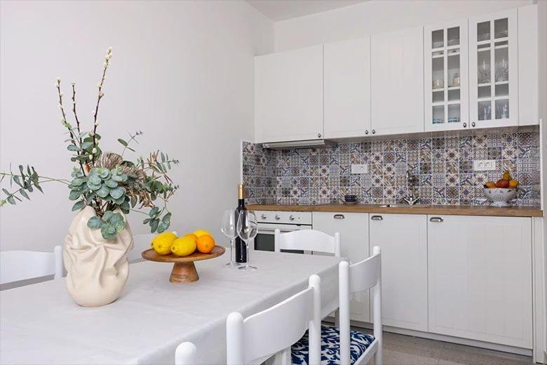 Apartments Irena Tučepi Kültér fotó